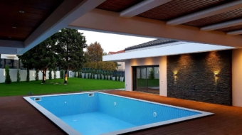 luxury-villa-oraiokastro-featured