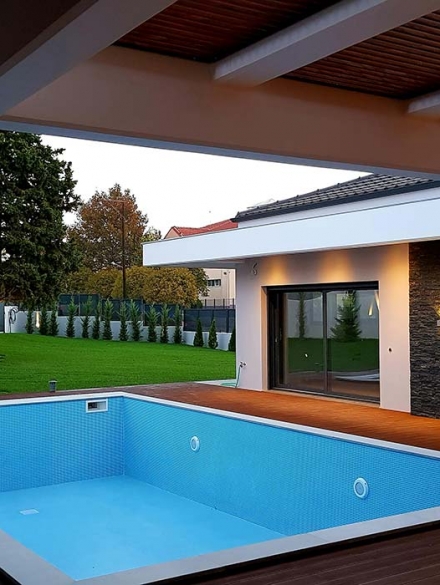 luxury-villa-oraiokastro-featured